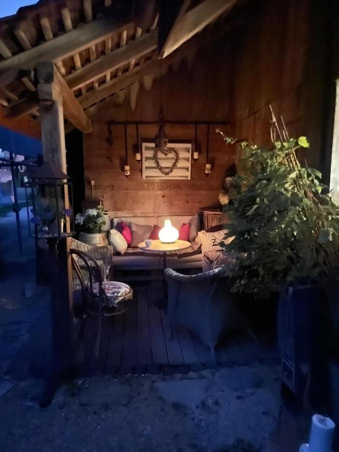 Airport Zuerich Elwiras B & B Lufingen Bagian luar foto
